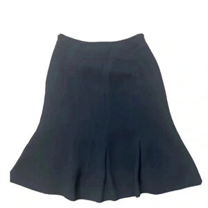 Jones Wear Skirt Navy Blue Trumpet style Ruffle bottom midi length size 4 small